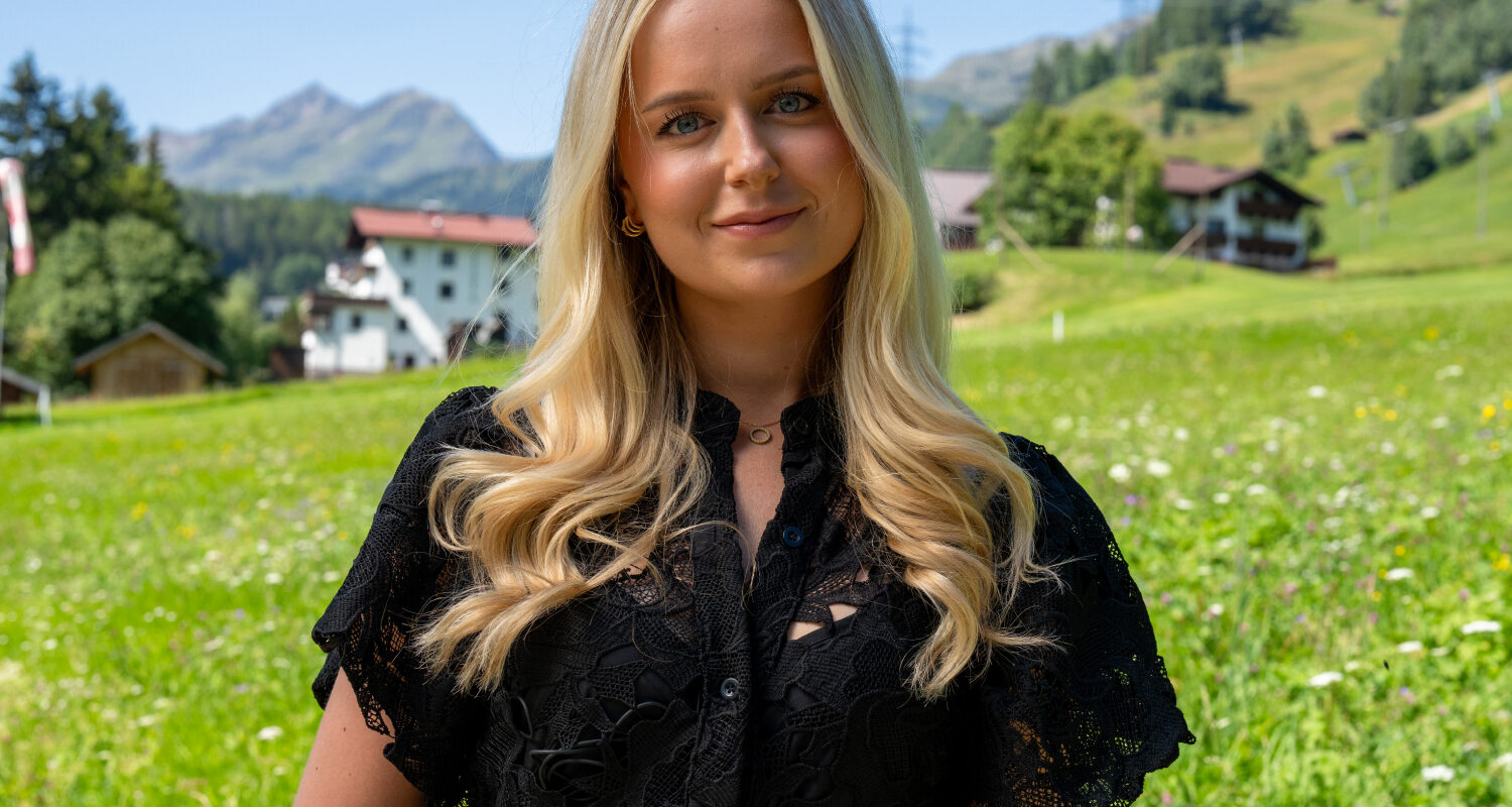 Selina Winter Vol Liefde NLZIET