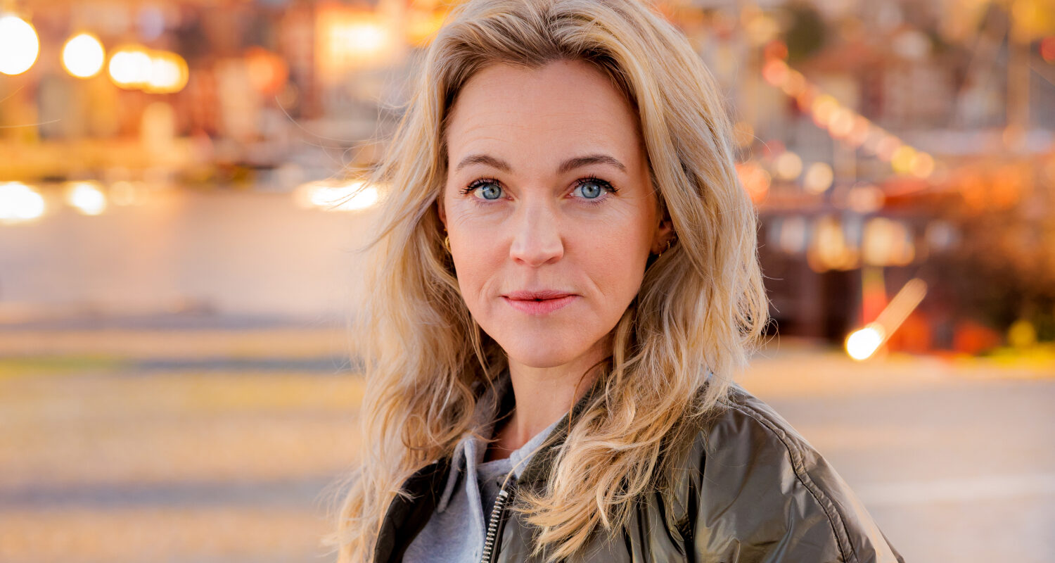 Loes Haverkort wie is de mol jubileumseizoen NLZIET