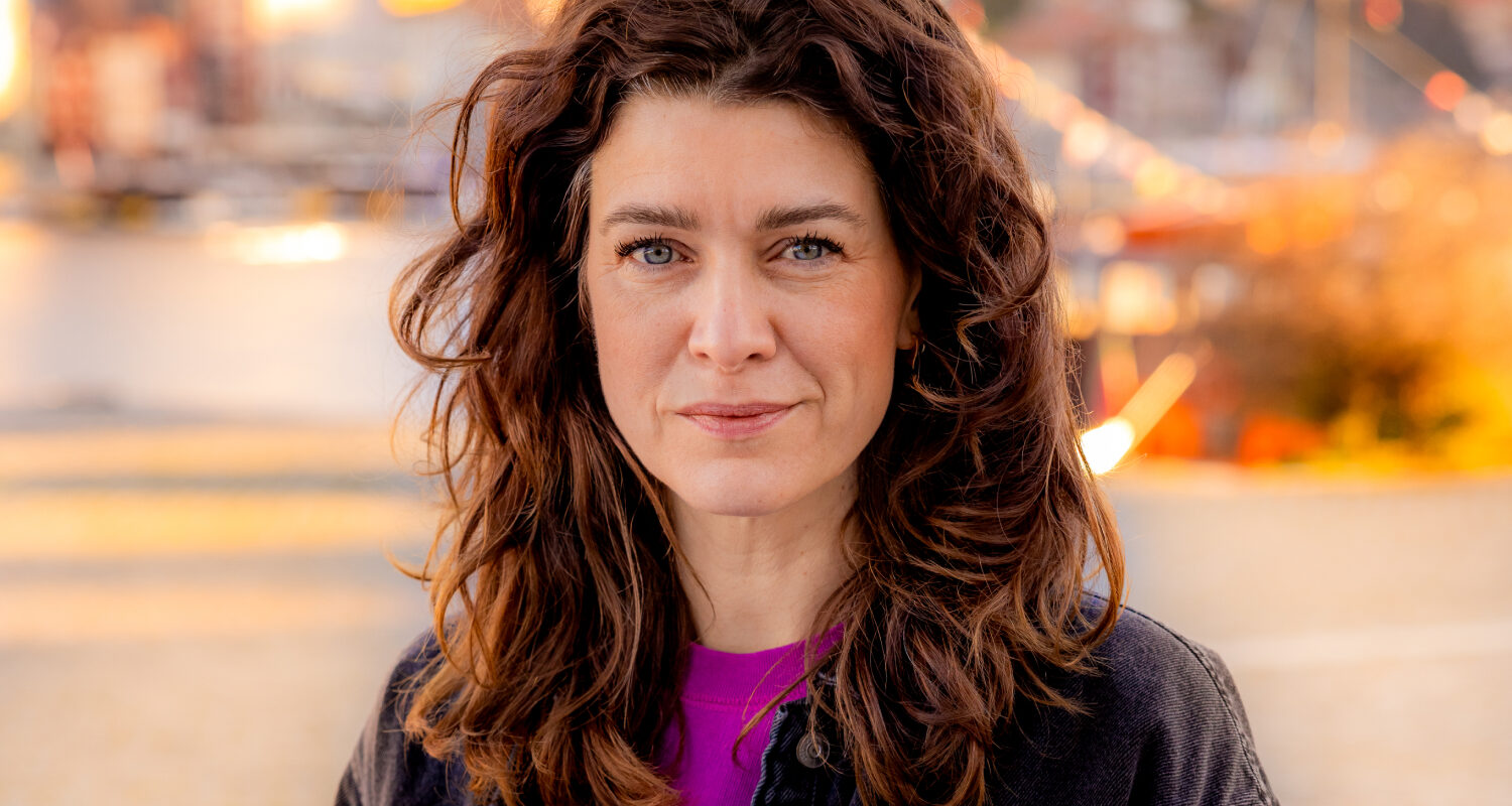 Merel Westrik wie is de mol jubileumseizoen NLZIET