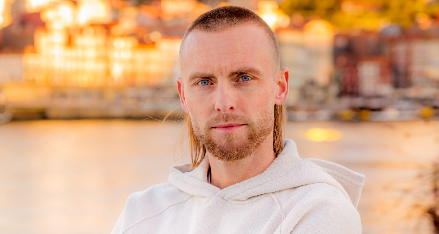 Nathan Rutjes wie is de mol jubileumseizoen NLZIET