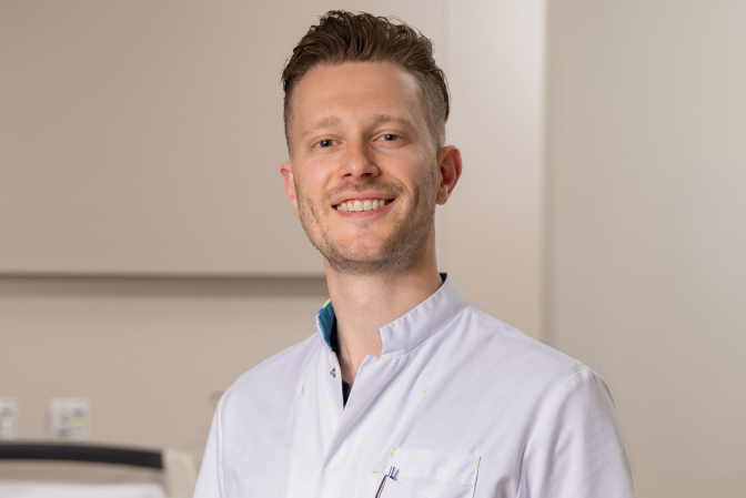 Niels De Verloskundigen NLZIET