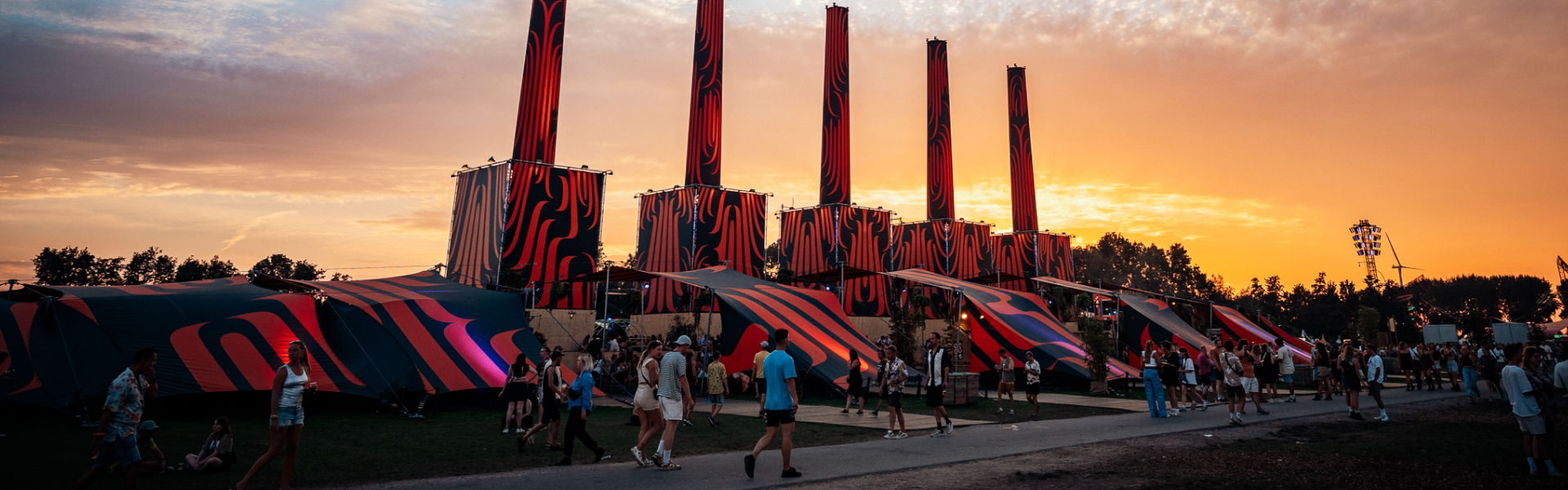 Lowlands 2026 kijken NLZIET